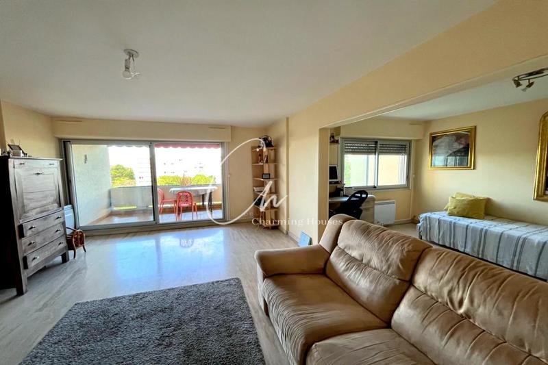 Appartement - 94 m² - 4 pièces