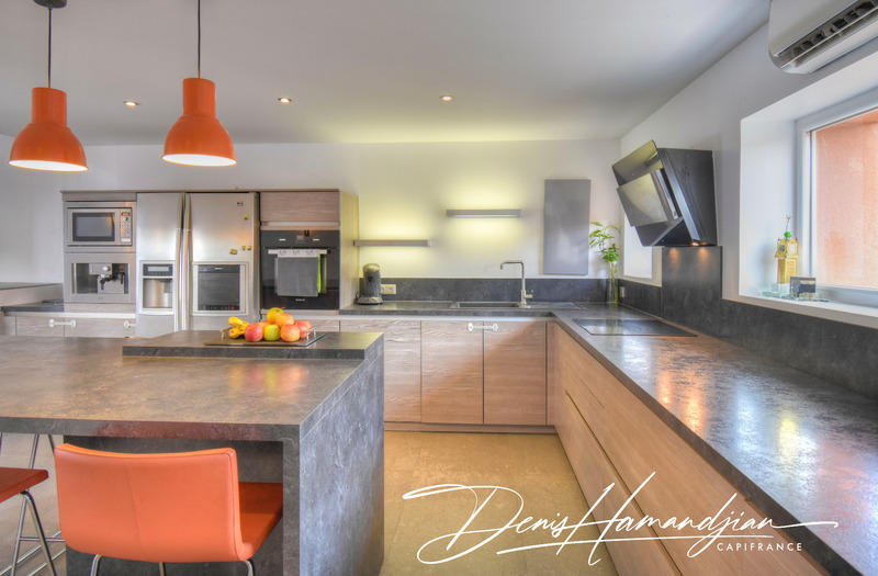 Maison - 175 m² - 6 pièces