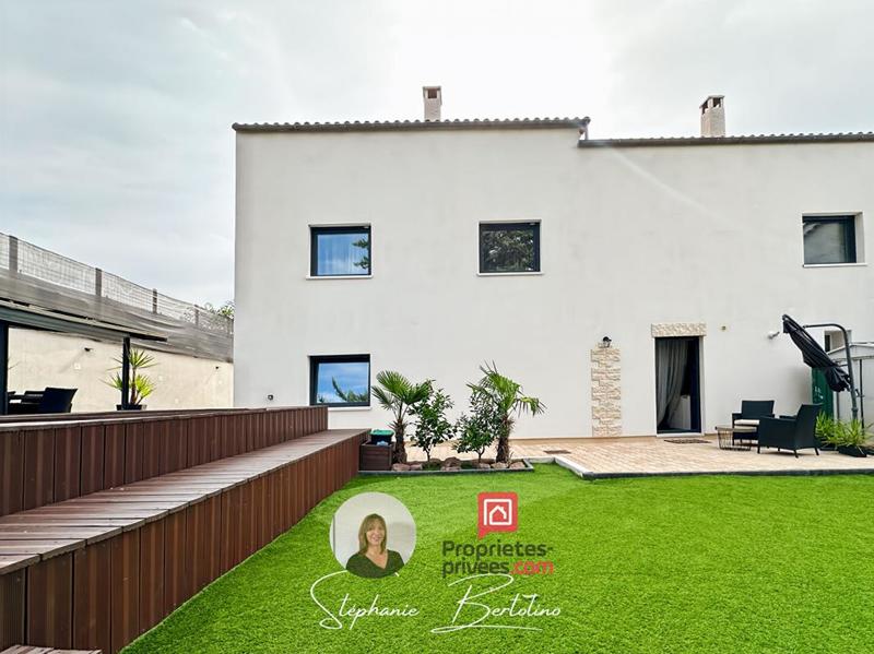 Maison - 163 m² - 6 pièces