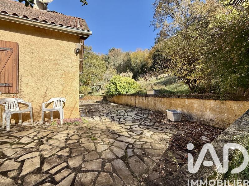 Maison - 140 m² - 6 pièces