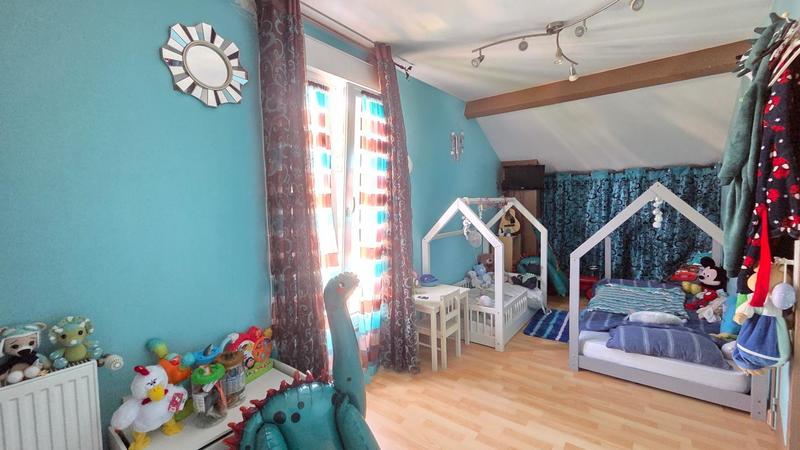 Maison - 140 m² - 5 pièces