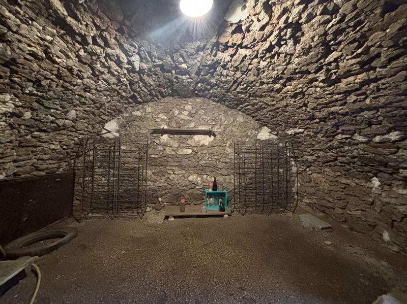 Maison en pierre - 135 m² - 4 pièces