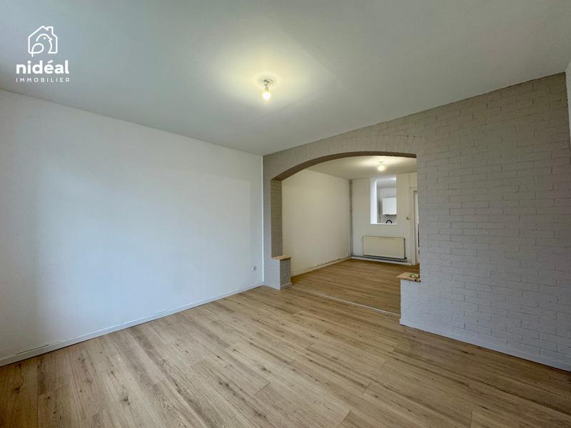 Maison - 95 m² - 5 pièces