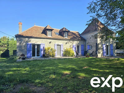 Maison traditionnelle - 128 m² - 6 pièces