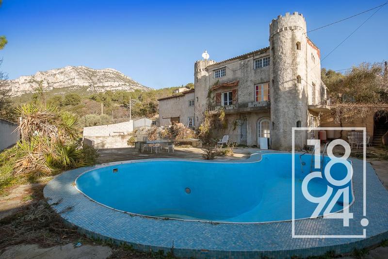 Maison - 188 m² - 7 pièces