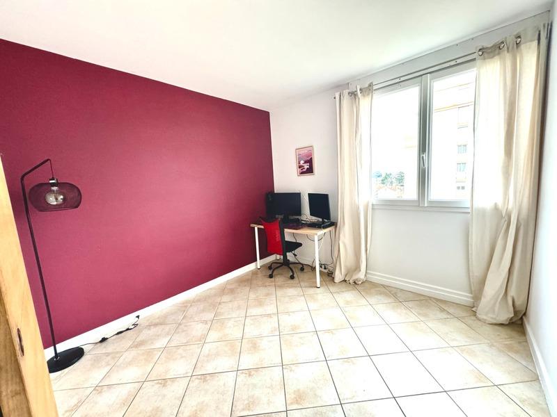 Appartement - 73 m² - 4 pièces