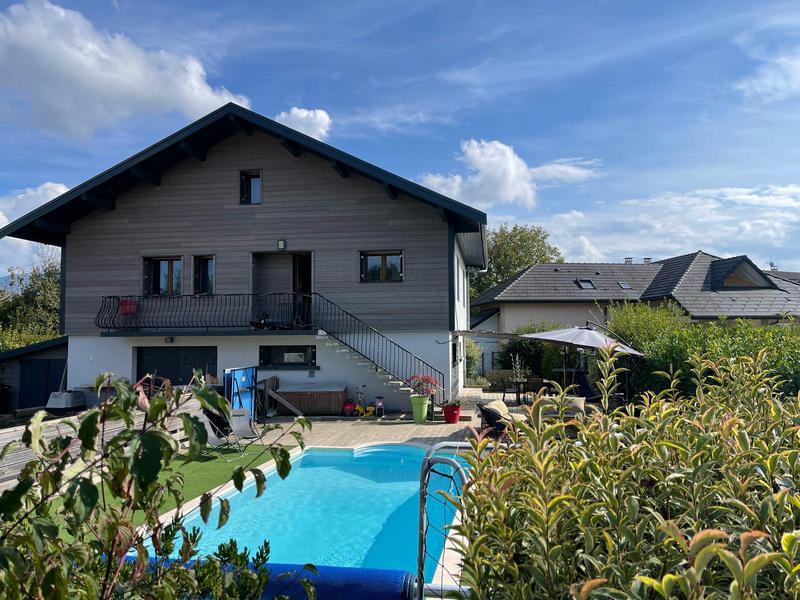 Maison - 161 m² - 7 pièces