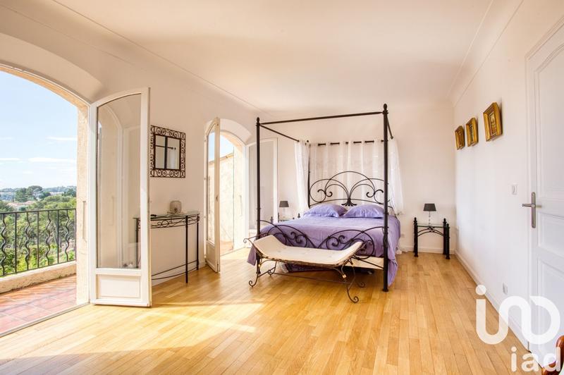 Maison de maîtres - 294 m² - 5 pièces