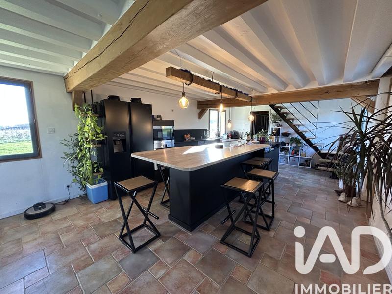 Maison - 120 m² - 5 pièces