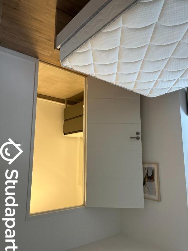 Chambre - 11 m² - 1 pièce