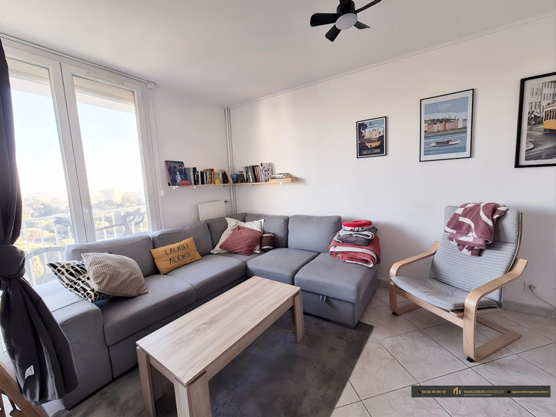 Appartement - 82 m² - 4 pièces