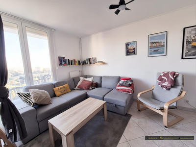 Appartement - 82 m² - 4 pièces