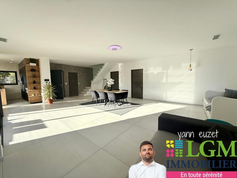 Maison - 168 m² - 5 pièces