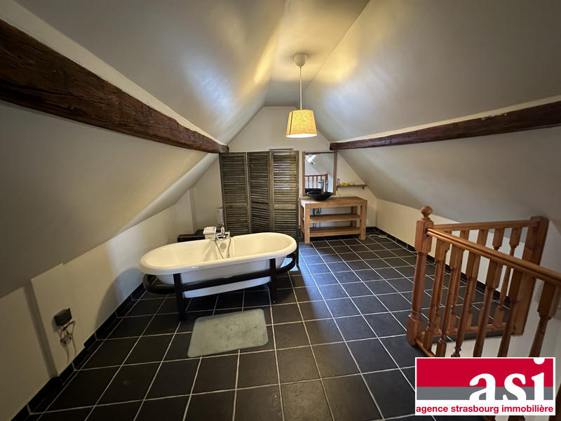 Maison traditionnelle - 117 m² - 4 pièces