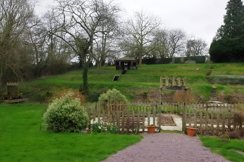 Maison - 236 m² - 8 pièces