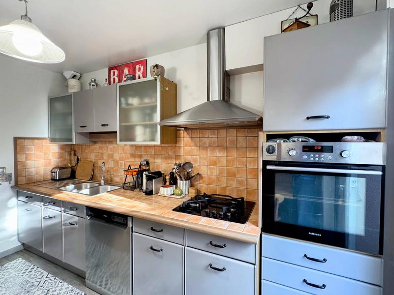 Maison - 168 m² - 7 pièces