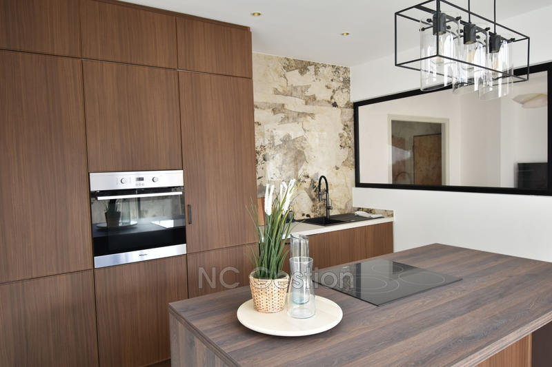 Appartement - 84 m² - 3 pièces