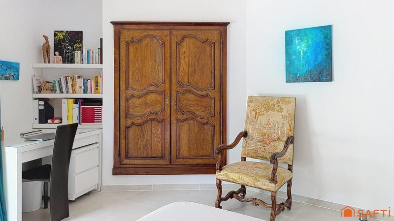 Maison - 195 m² - 8 pièces