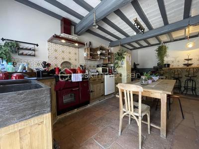 Maison ancienne - 170 m² - 7 pièces