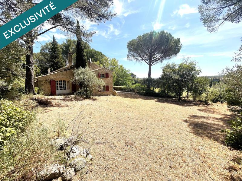 Maison - 220 m² - 10 pièces