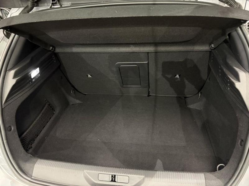 Peugeot 308 III 1.5 Bluehdi 130 Auto 8 Gt - 6 options incluses