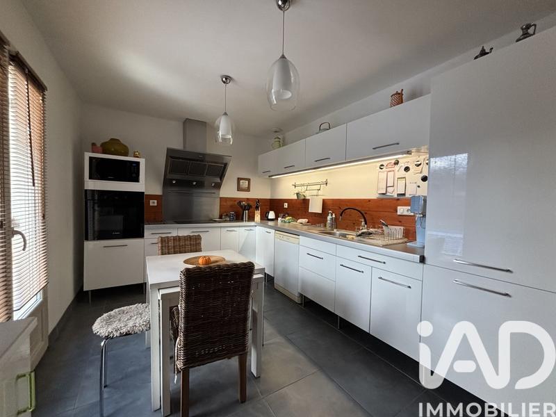 Maison - 130 m² - 4 pièces
