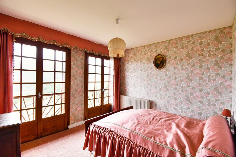 Maison - 185 m² - 6 pièces