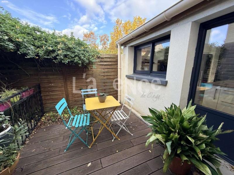 Maison - 177 m² - 8 pièces