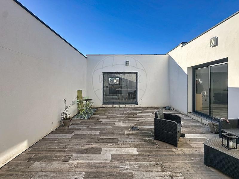 Maison - 122 m² - 4 pièces