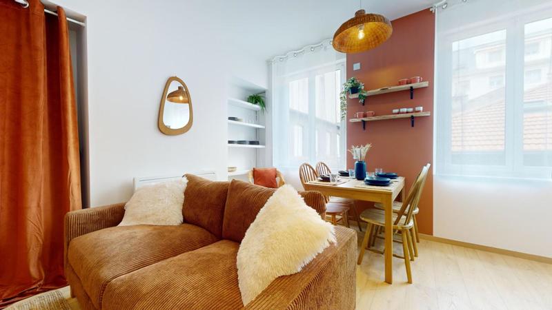 Appartement - 70 m² - 5 pièces