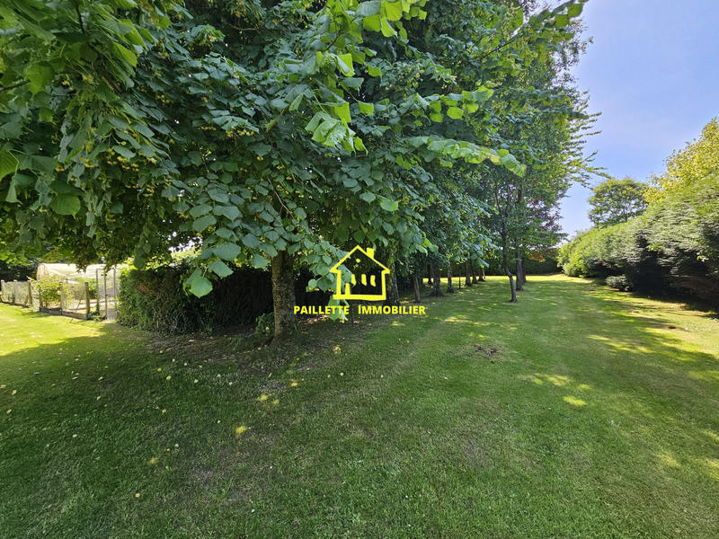 Maison - 261 m² - 7 pièces