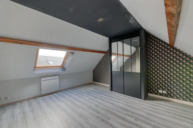 Maison - 135 m² - 1 pièce