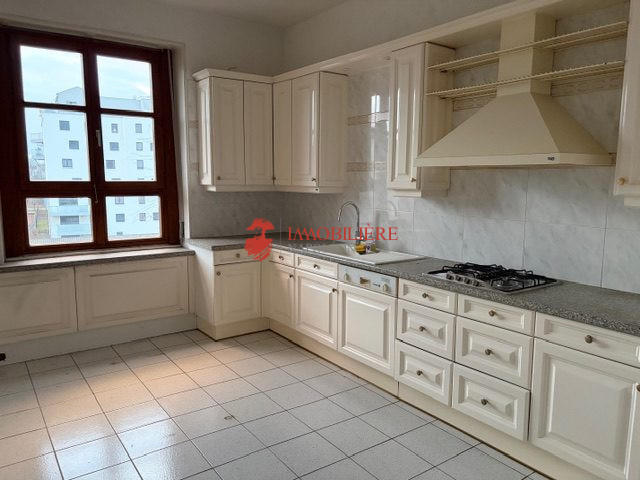 Appartement - 112 m² - 3 pièces