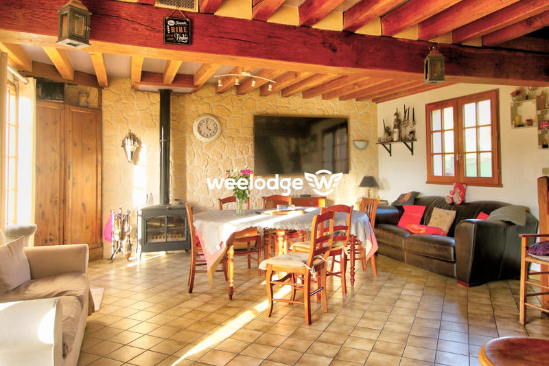 Maison traditionnelle - 86 m² - 6 pièces