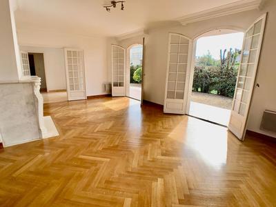 Villa - 122 m² - 5 pièces