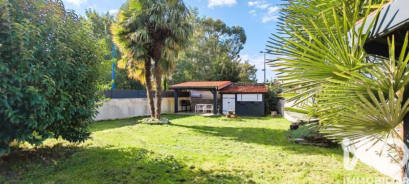 Maison - 112 m² - 6 pièces