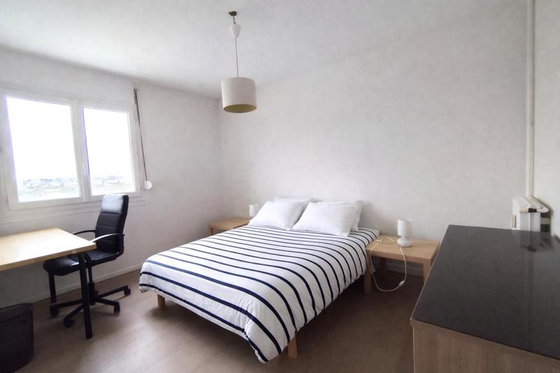 Appartement - 80 m² - 4 pièces