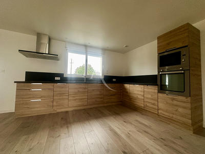 Maison - 145 m² - 7 pièces