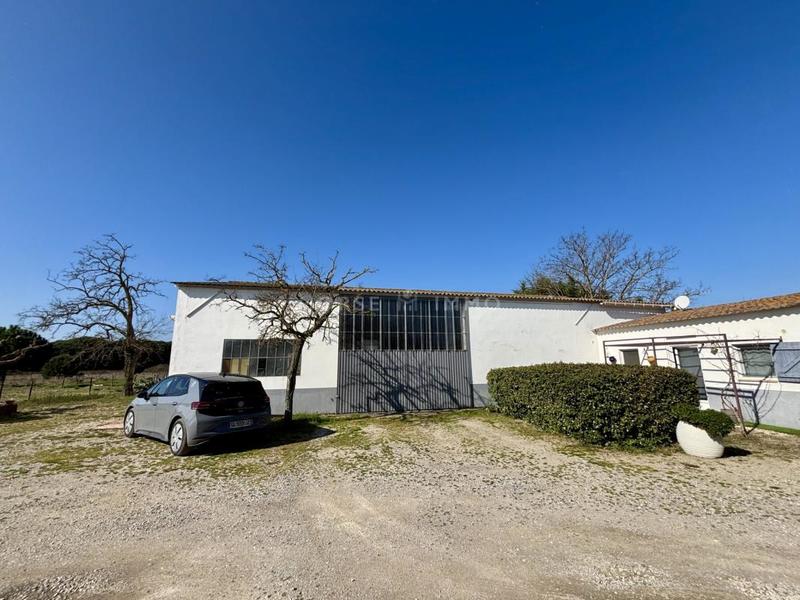 Mas - 453 m² - 20 pièces