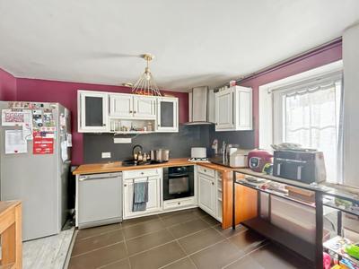 Maison - 108 m² - 4 pièces