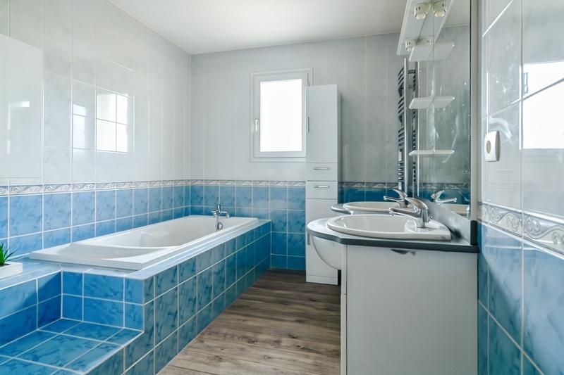 Maison - 160 m² - 7 pièces