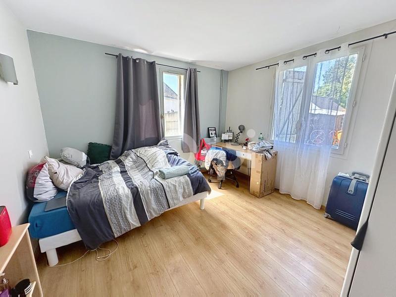 Maison - 203 m² - 6 pièces