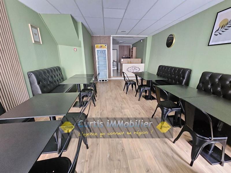 Local commercial - 70 m² - 3 pièces