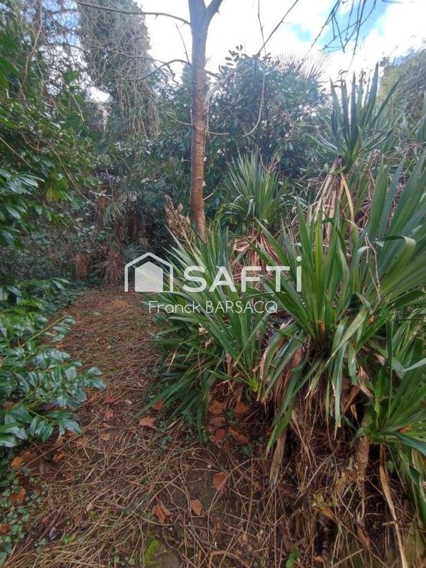 Appartement - 223 m² - 6 pièces