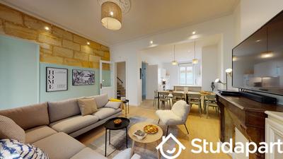 Chambre - 10 m² - 1 pièce