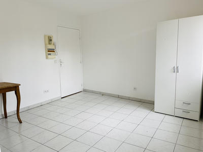 Appartement - 18 m² - 1 pièce