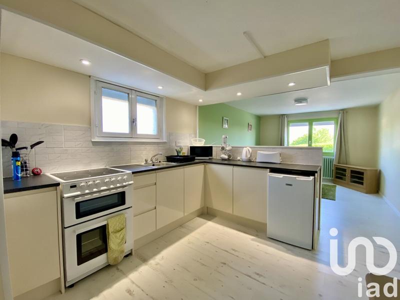 Maison - 182 m² - 7 pièces