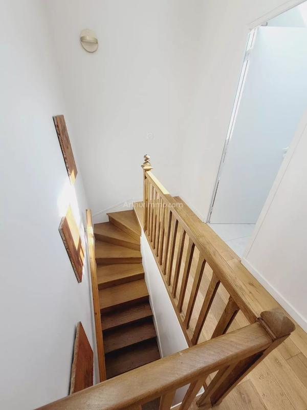 Maison - 156 m² - 7 pièces