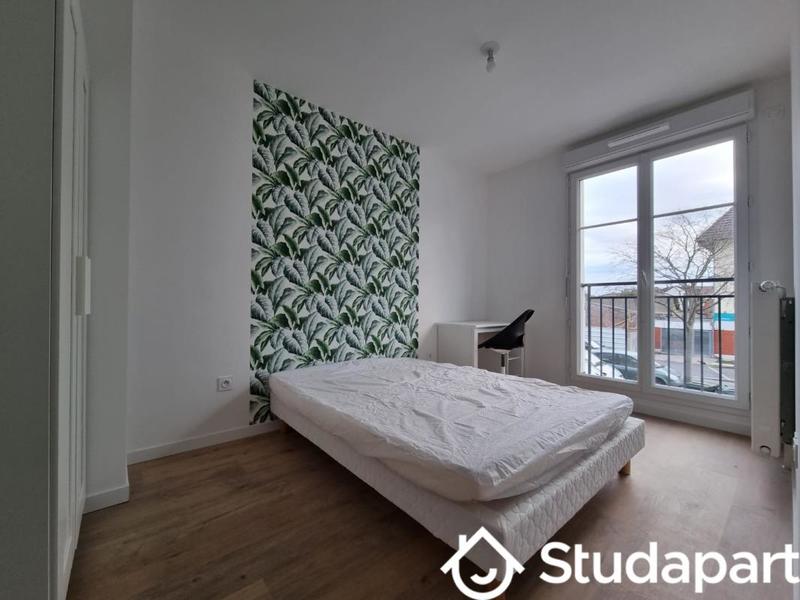 Chambre - 63 m² - 1 pièce