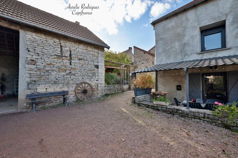 Maison - 155 m² - 5 pièces